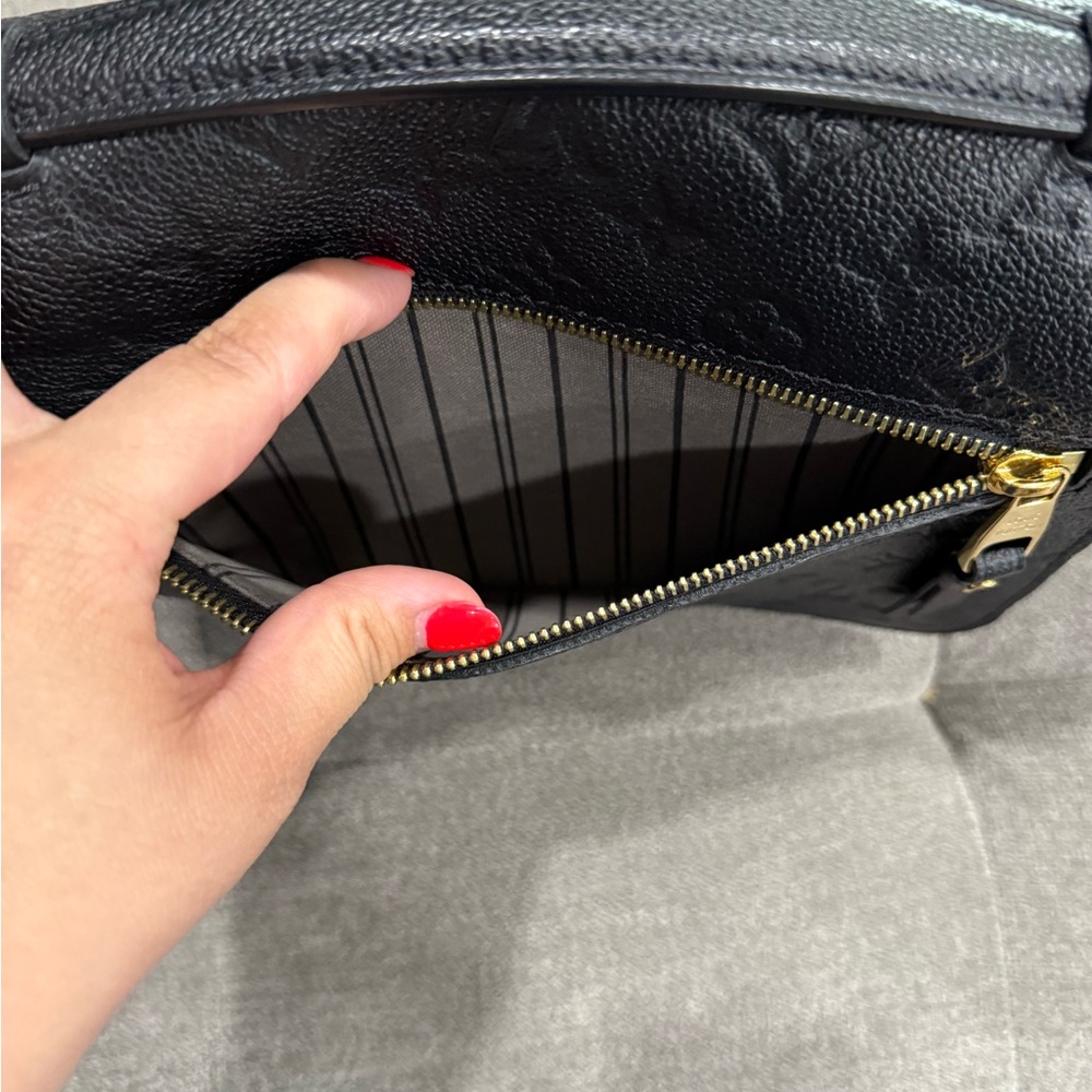Louis Vuitton Black Crossbody Pochette Métis - Picture 3 of 8